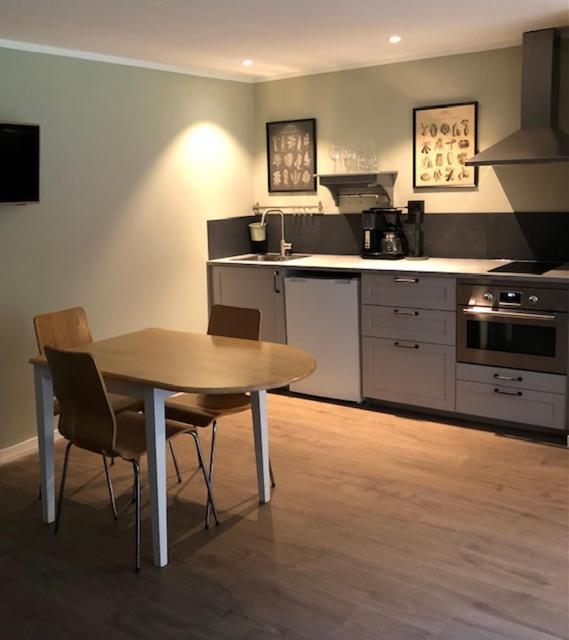 Soederasens Skafferi - Logi Hostel Ljungbyhed Εξωτερικό φωτογραφία